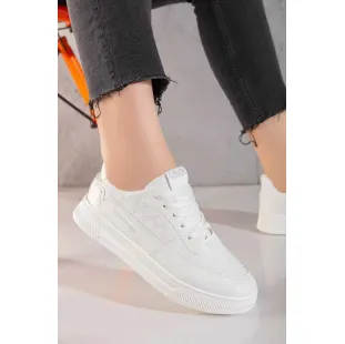 كوتشي فلات zigzag d9 