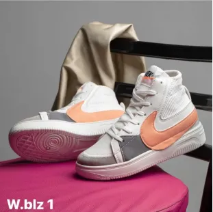 هاف بوت نايك حريمي  Wblz01